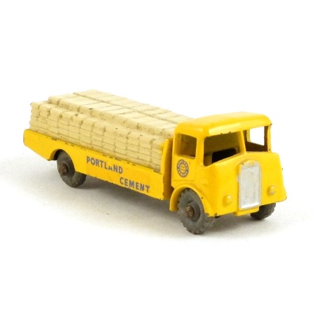 Matchbox 51a Albion Chieftain 'Portland Cement' Lorry