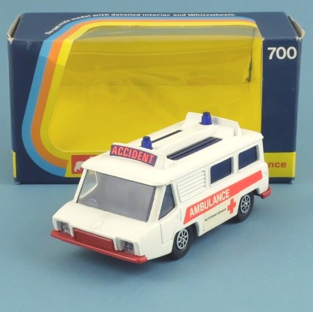 Corgi 700 Hi-Speed Motorway Ambulance