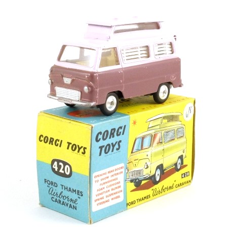 Corgi 420 Ford Thames 'Airborne' Caravan