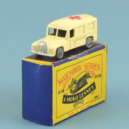 Matchbox 14a Daimler Ambulance