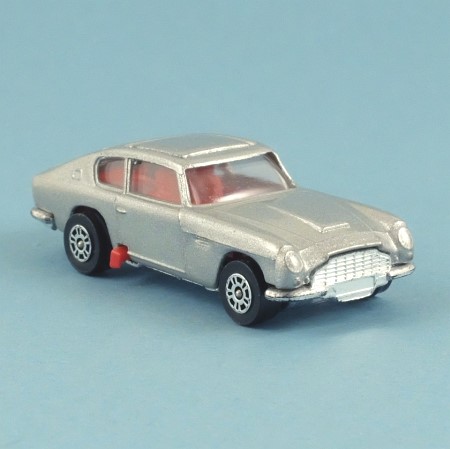 Corgi Juniors 40c James Bond Aston Martin DB6