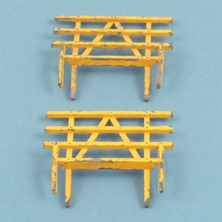 Corgi 62 Pair of Raves for Farm Tipper Trailer