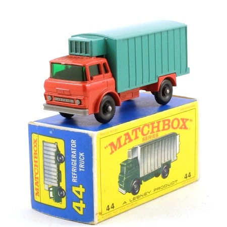 44c GMC Refrigerator Truck