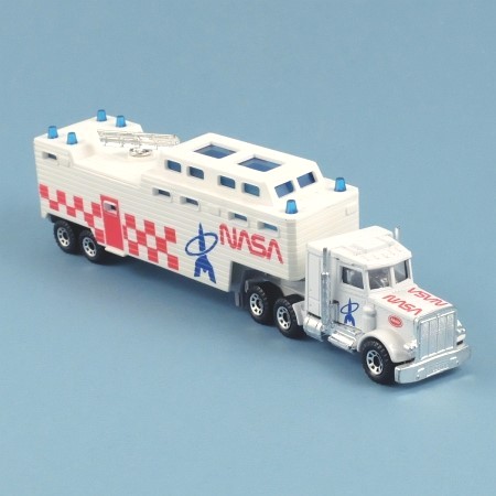 CY15 Peterbilt NASA Tracking Vehicle